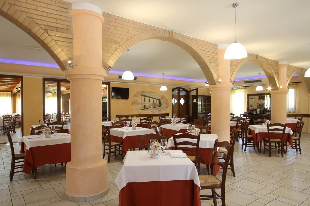 Country House Il Ponte Alba Adriatica Dış mekan fotoğraf